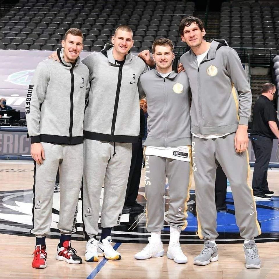 HXsfD, 但他非常自 HXsfD, 但他非常自