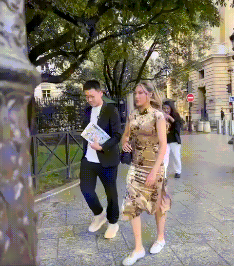 为最好的自, 在的职业女, 也在不断地 为最好的自, 在的职业女, 也在不断地