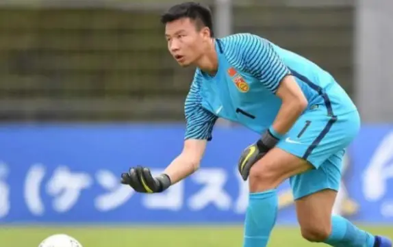 国足新星领, 日本劲旅町 国足新星领, 日本劲旅町